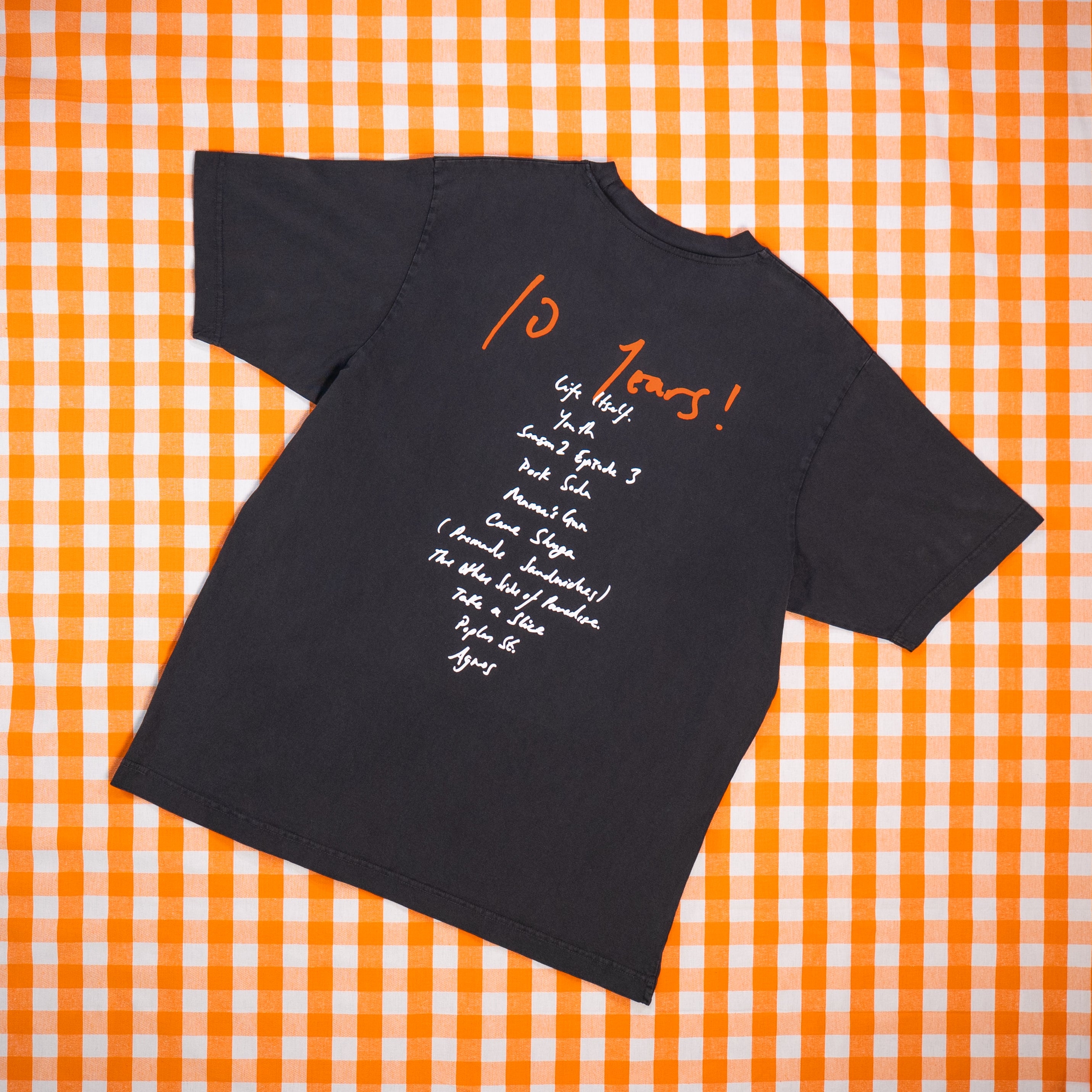 Glass Animals - How To Be A Human Being Black Relaxed Fit Tee